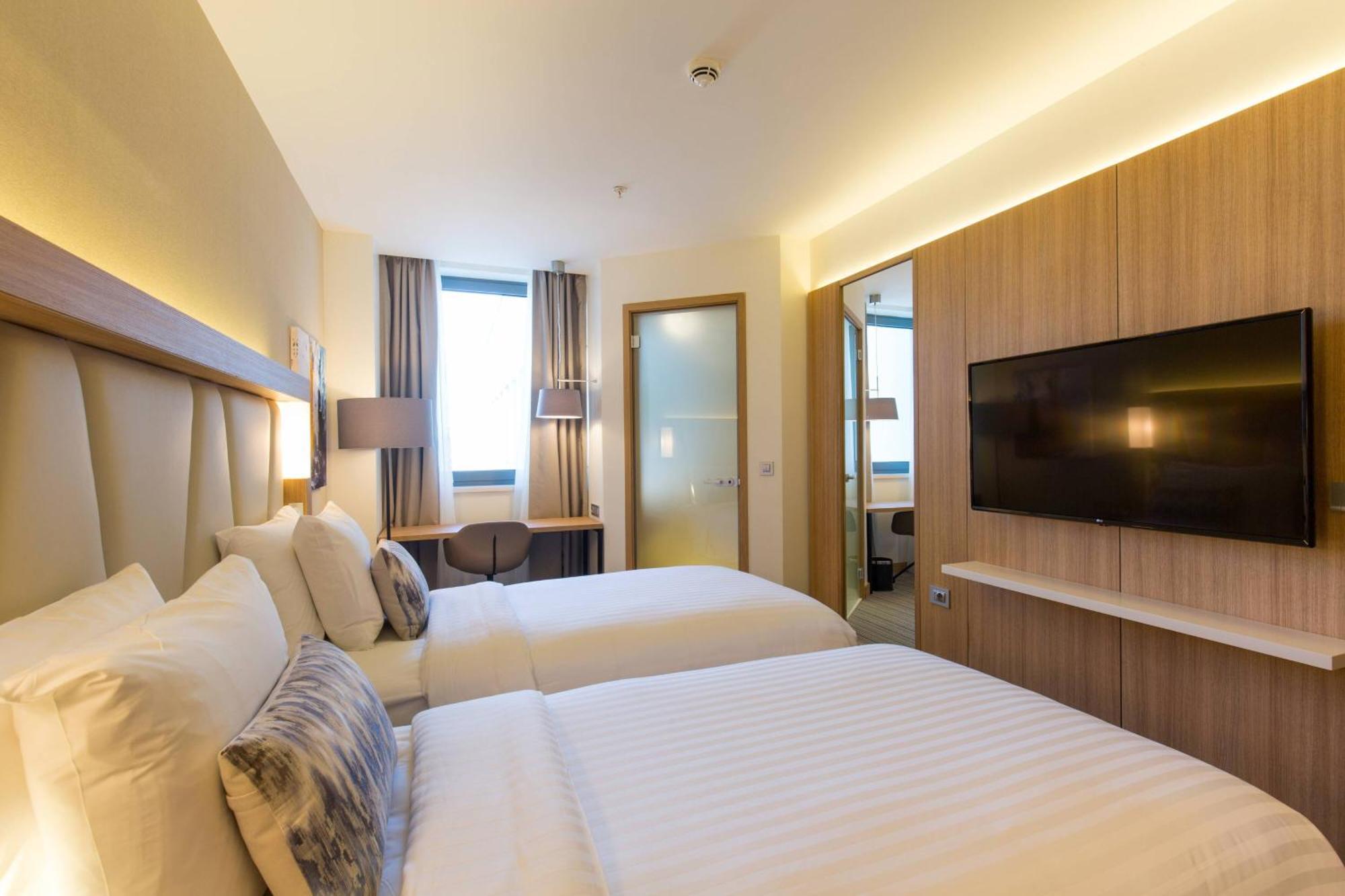 Courtyard By Marriott Banja Luka Hotel Exterior foto